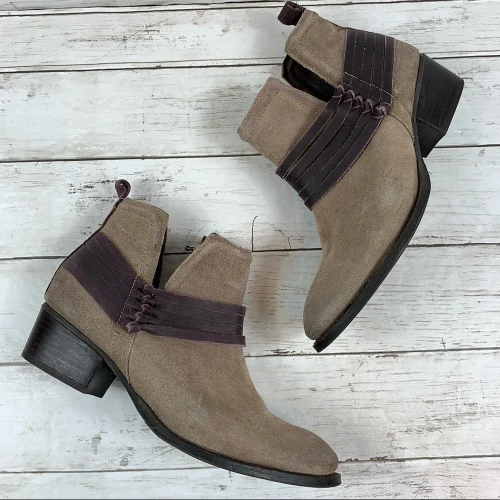 Diba Skiler Dust Brown Suede Leather Ankle Boots - Picture 10 of 13